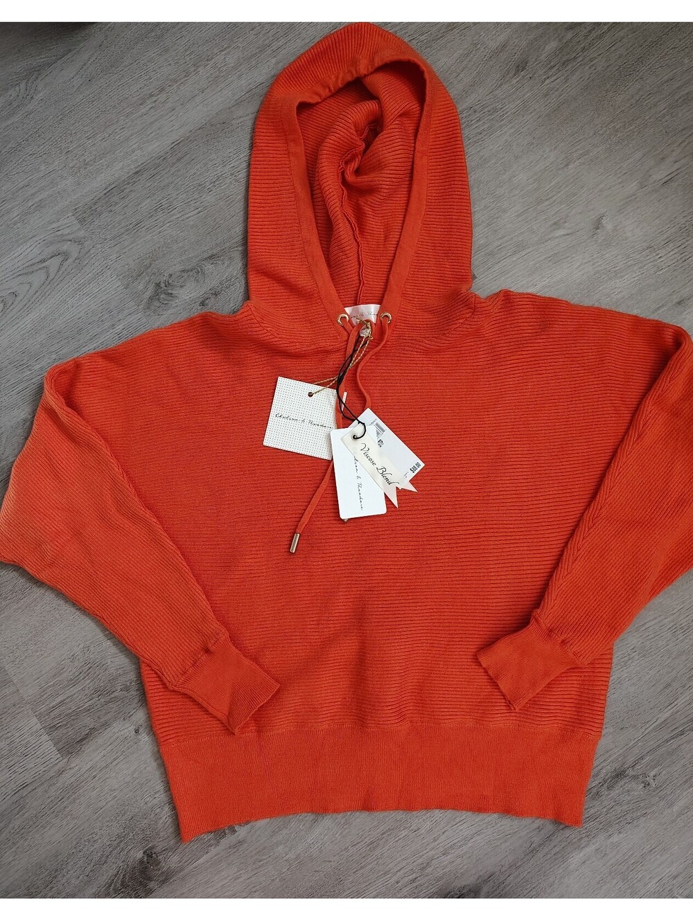 Chelsea & Theodore Hooded sweater. Nwt!! Size XS